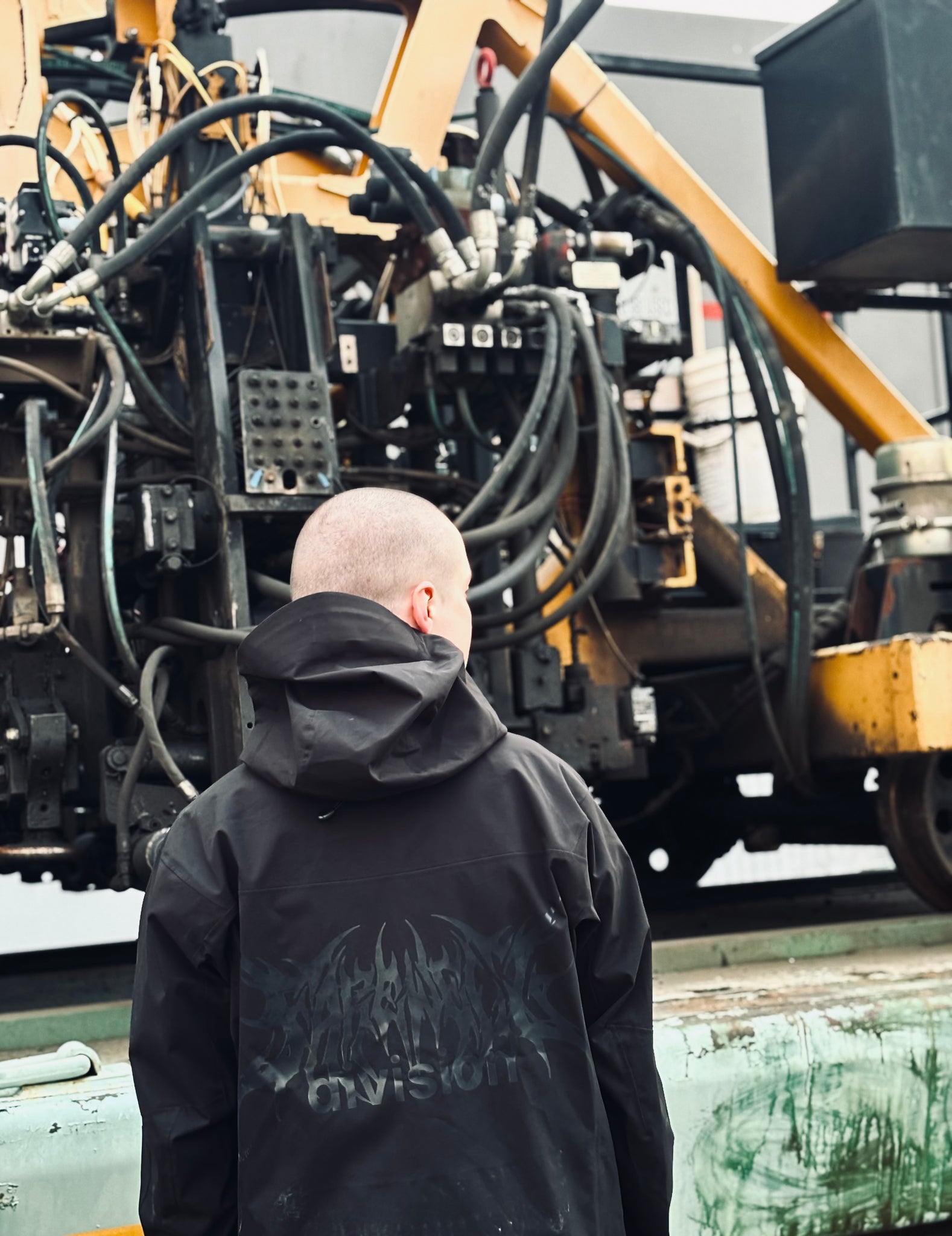 “SUNDAY GLOOM” Taped Seam Rain Jacket