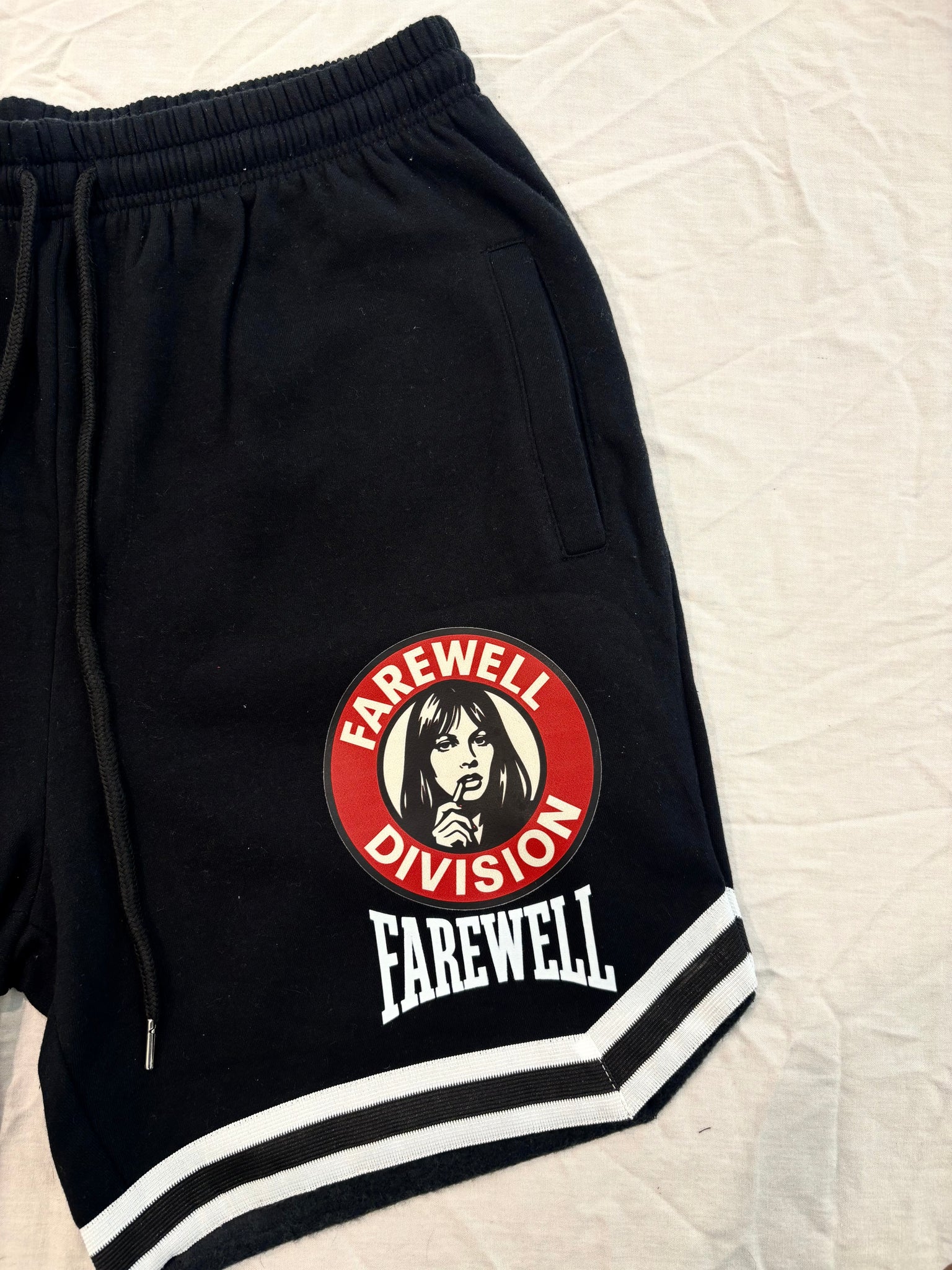 OVERSIZED COTTON LOGO SHORTS 1OF2 (ONE SIZE)
