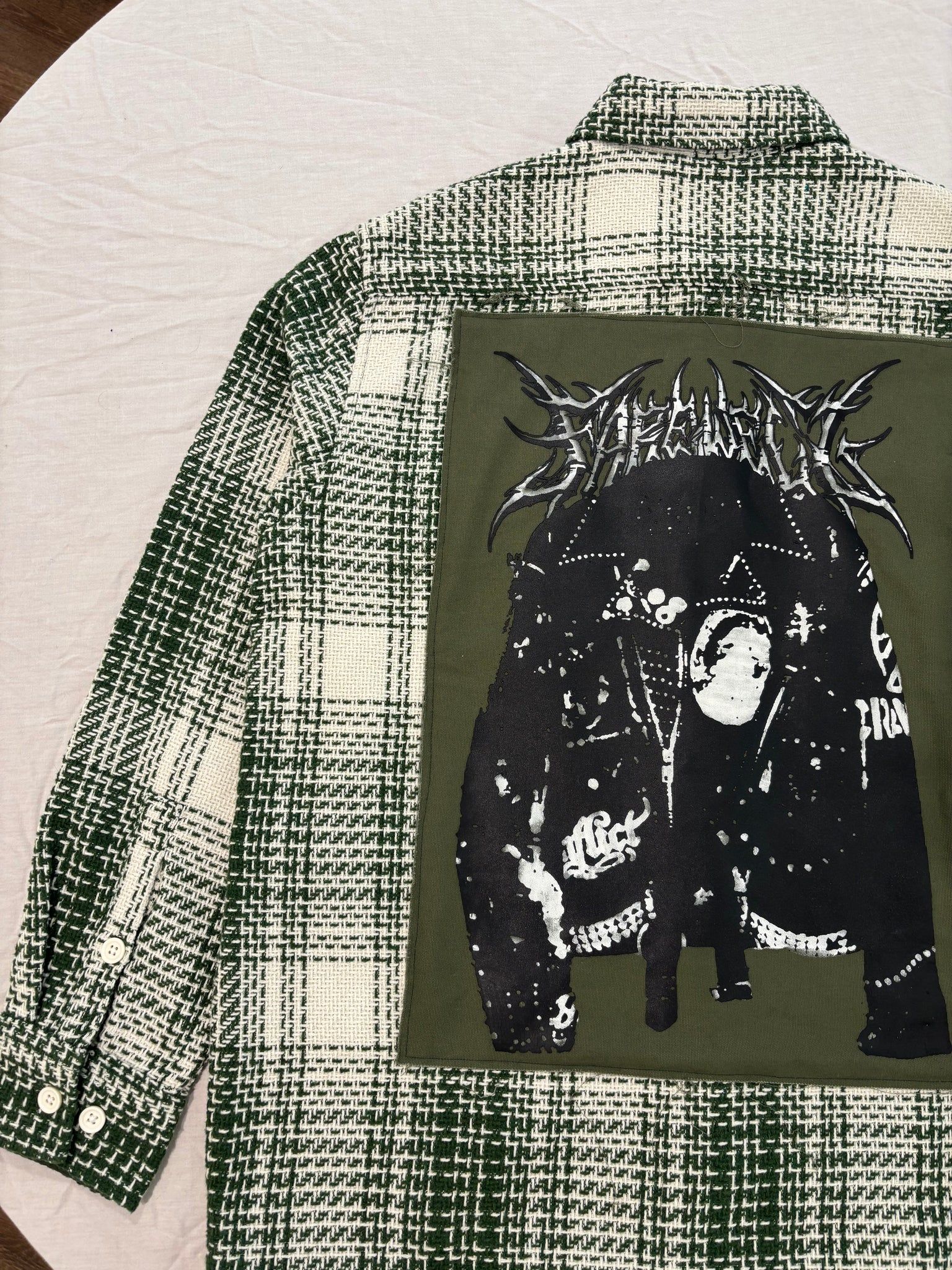 HEAVYWEIGHT KNIT "YOUNG PUNKS" FLANNEL 1OF1 (LARGE/XL)