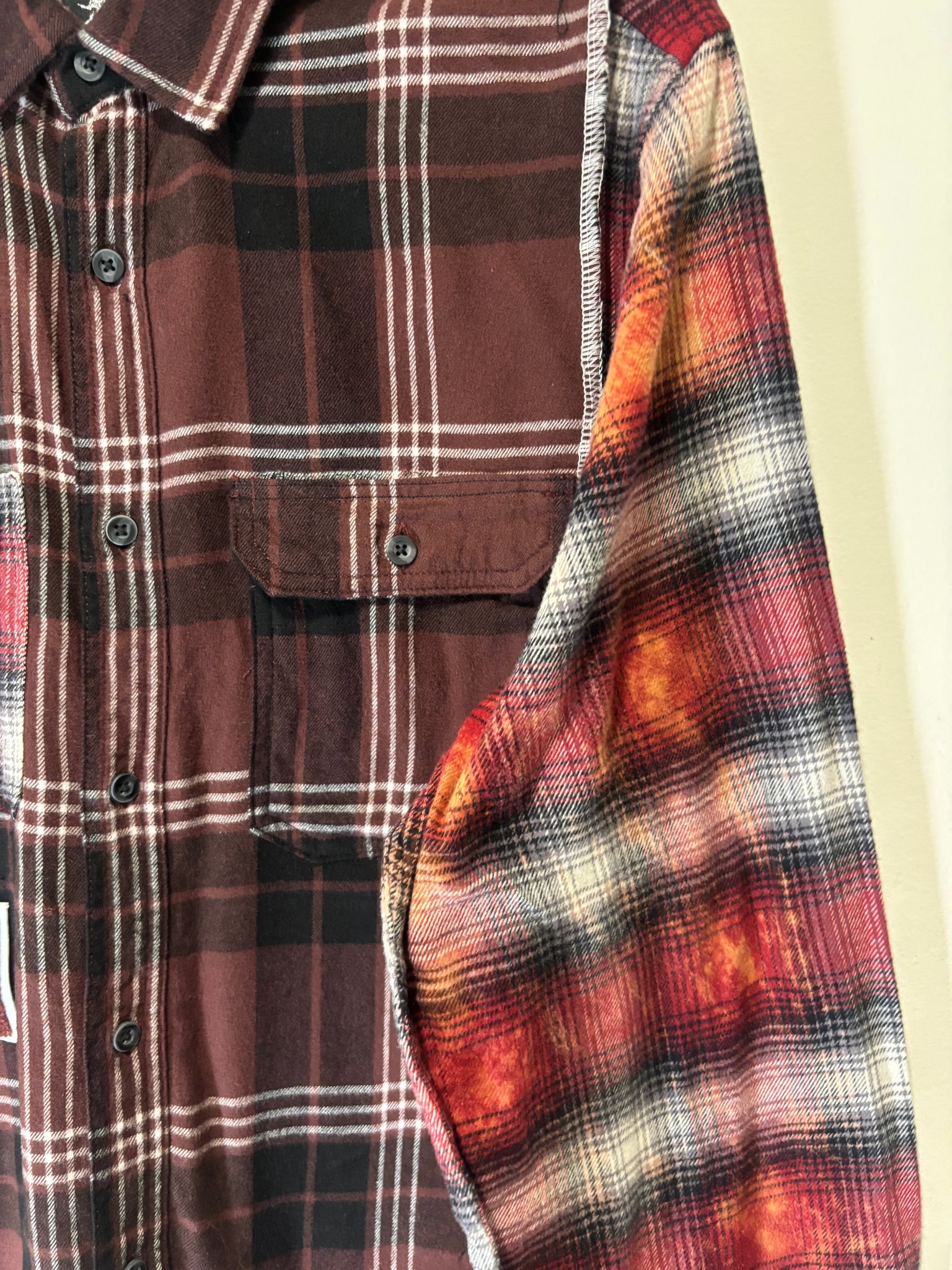 .004 VARSITY CAPTAIN SERGED FLANNEL 1of1 (XL)