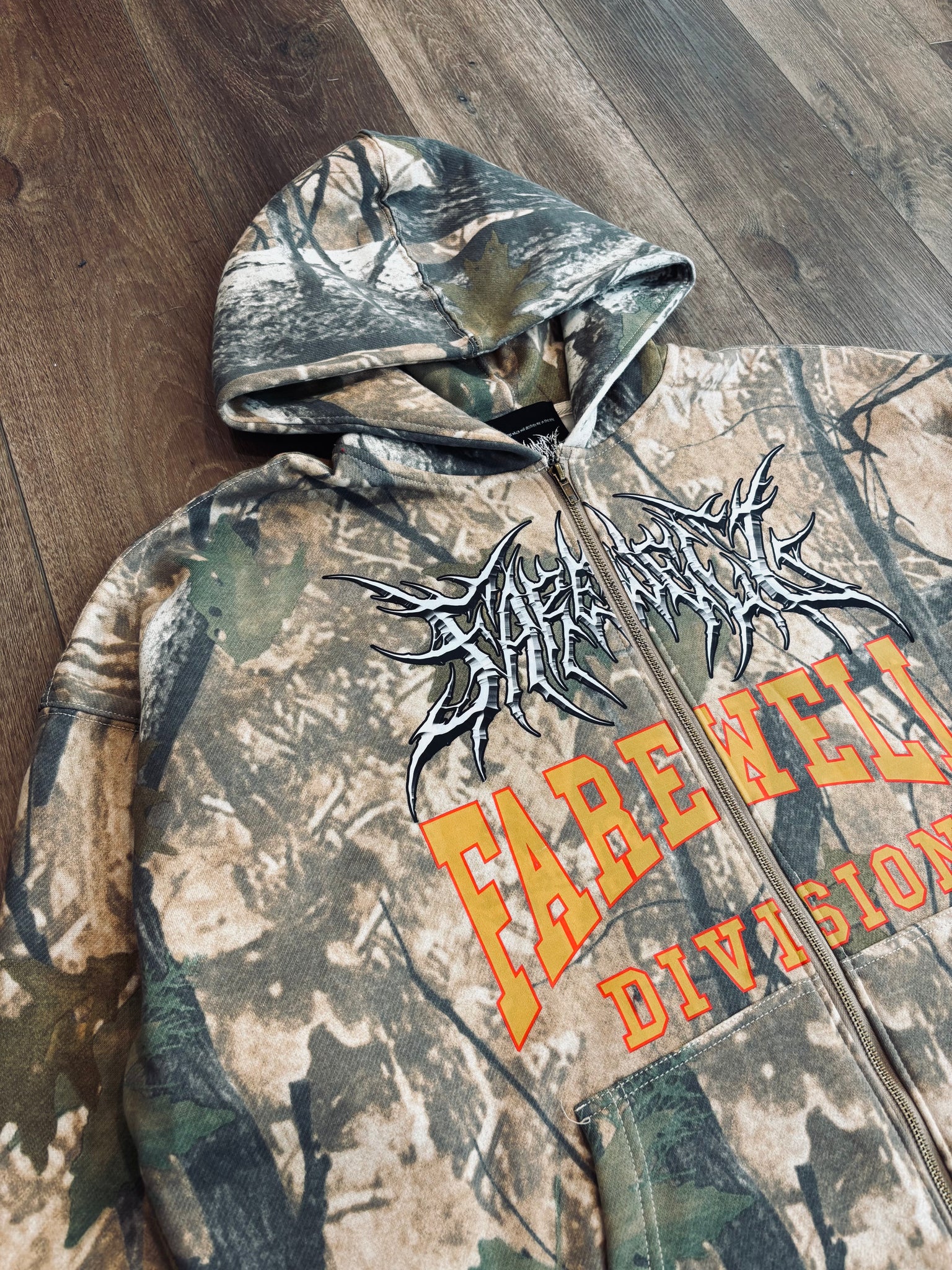 0.092925 REAL TREE ZIP FRONT HOODIE 1of1 (XL)