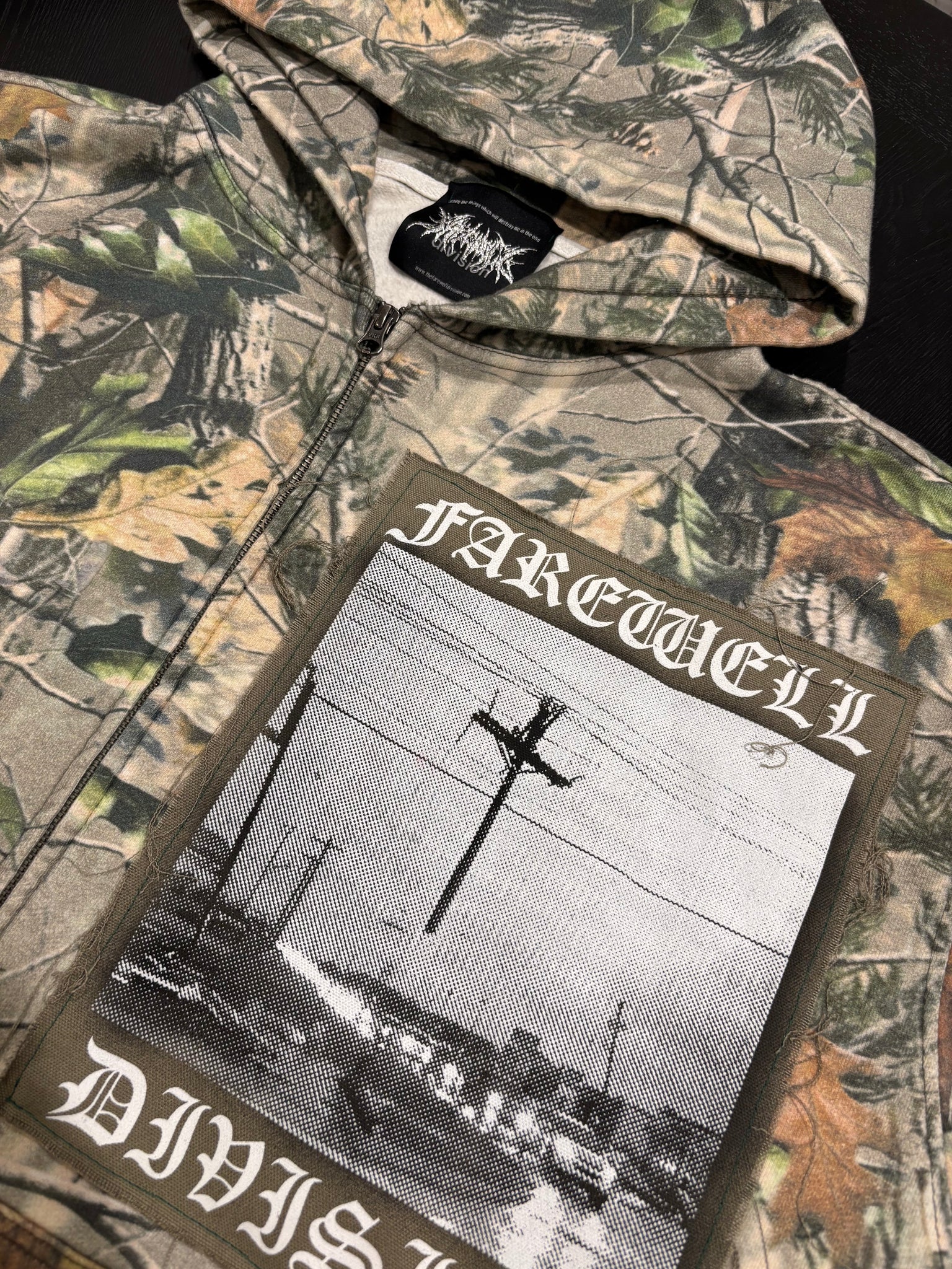 0.091125 ZIP FRONT HEAVY CAMO HOODIE ( 2 PER SIZE MADE) *low stock*