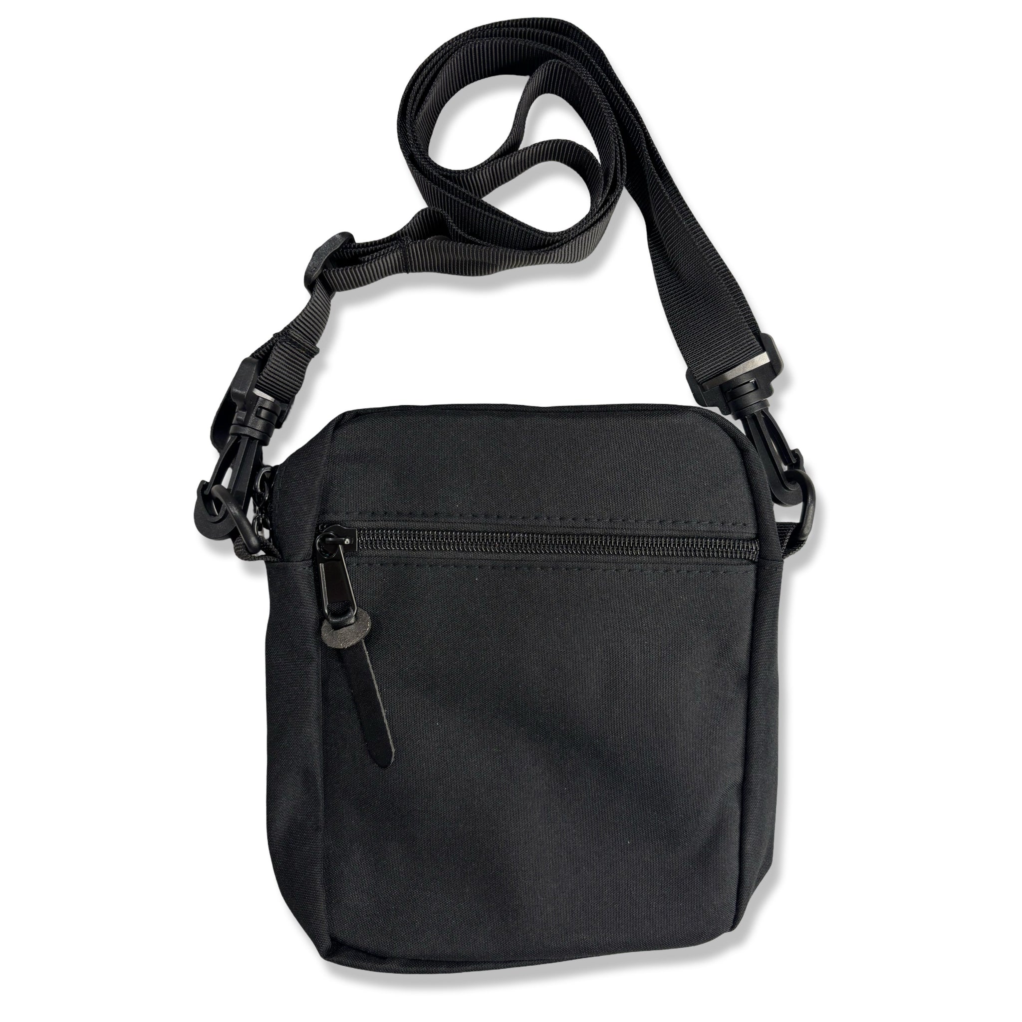 "LE FANGS" STASH BAG (BLACK)